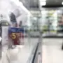 Ανατροπές σε σούπερ μάρκετ: Μπαίνουν στα καταστήματα σουβλατζίδικα και πιτσαρίες